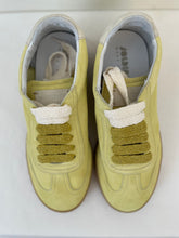Laden Sie das Bild in den Galerie-Viewer, Soldini Sneaker Jaune Cream