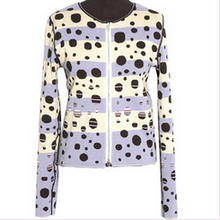 Laden Sie das Bild in den Galerie-Viewer, xess+baba Strickjacke black
