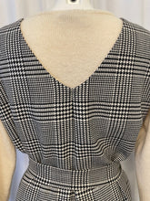 Laden Sie das Bild in den Galerie-Viewer, pi Overall-Kleid
