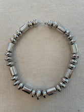 Laden Sie das Bild in den Galerie-Viewer, Halsschmuck silber
