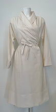 Laden Sie das Bild in den Galerie-Viewer, pi Wickelkleid
